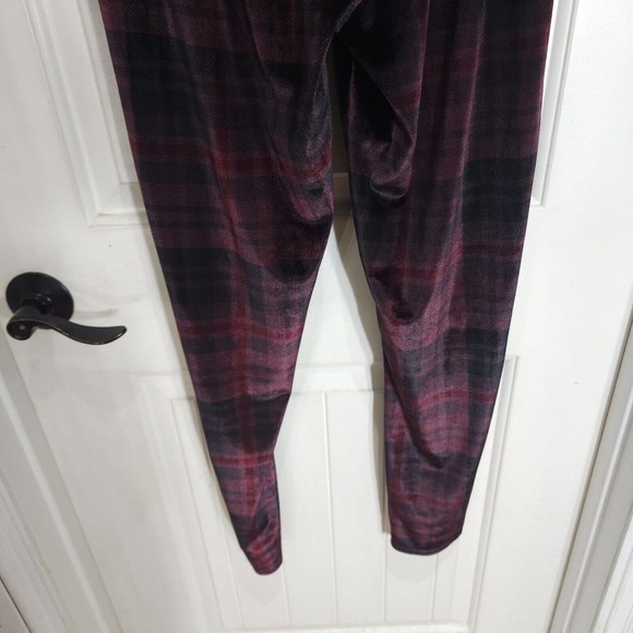 Nasty Gal Womens Pants Top Set Plaid About You Maroon Co Ord Velvet Velour Sz 4 - Picture 8 of 11